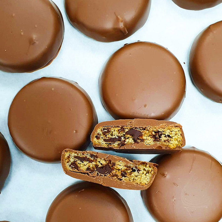 Chocolate-Dipped Cookies
